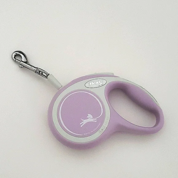 Small dog flexi leash - Picture 2 of 6